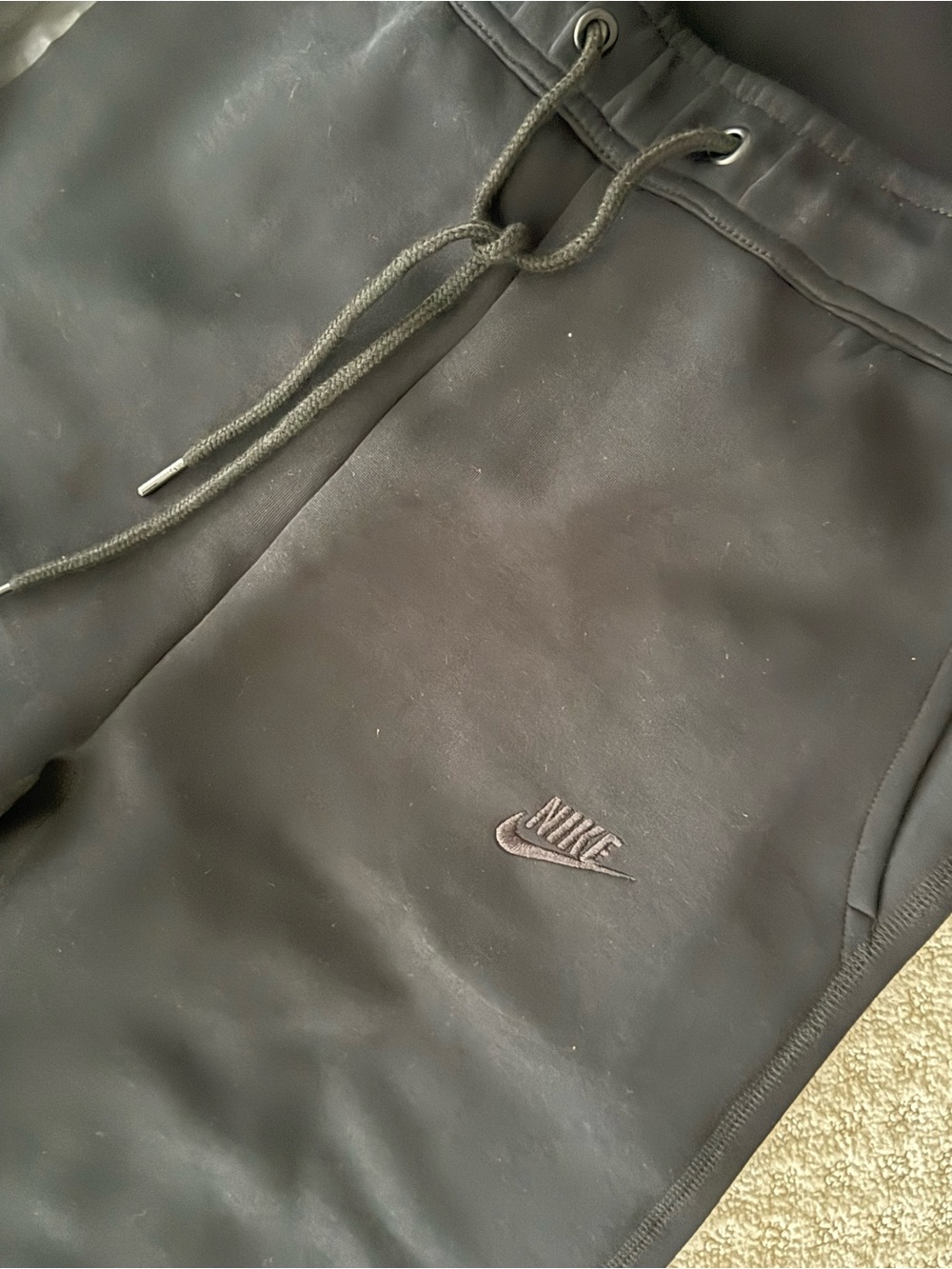 Nike Black Full-Zip Hooded Tech Jacket - Picture 2 of 7